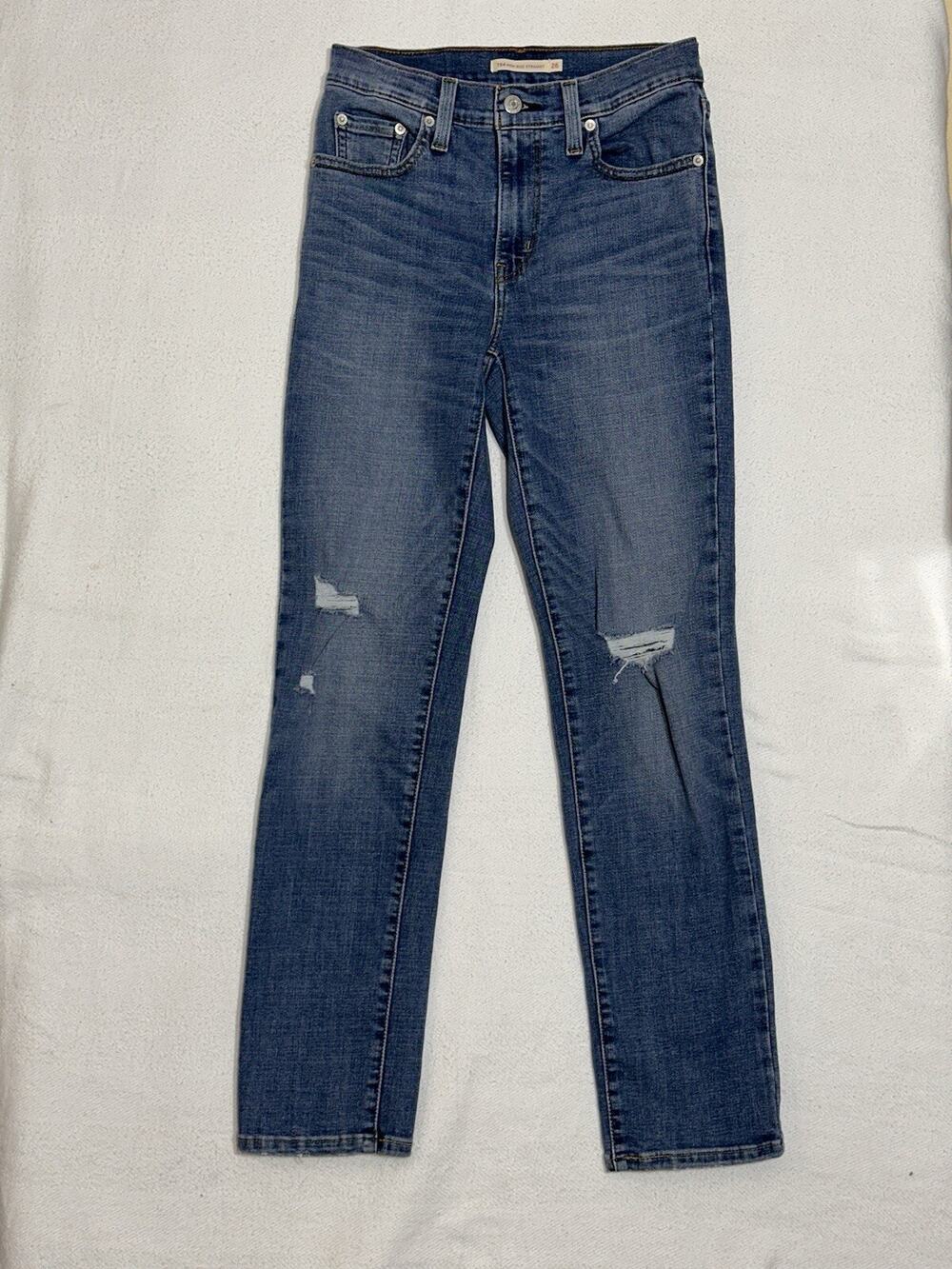Levi's 724 Jeans Women's 26x30 Mid Rise Straight Slim Casual Blue Denim Distress